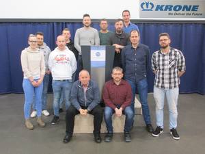 Elf neue REFA-Arbeitsorganisatoren im Fahrzeugwerk Bernhard Krone